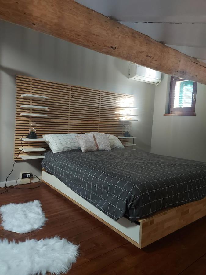 Loft Centro Storico Leilighet Sarnico Eksteriør bilde